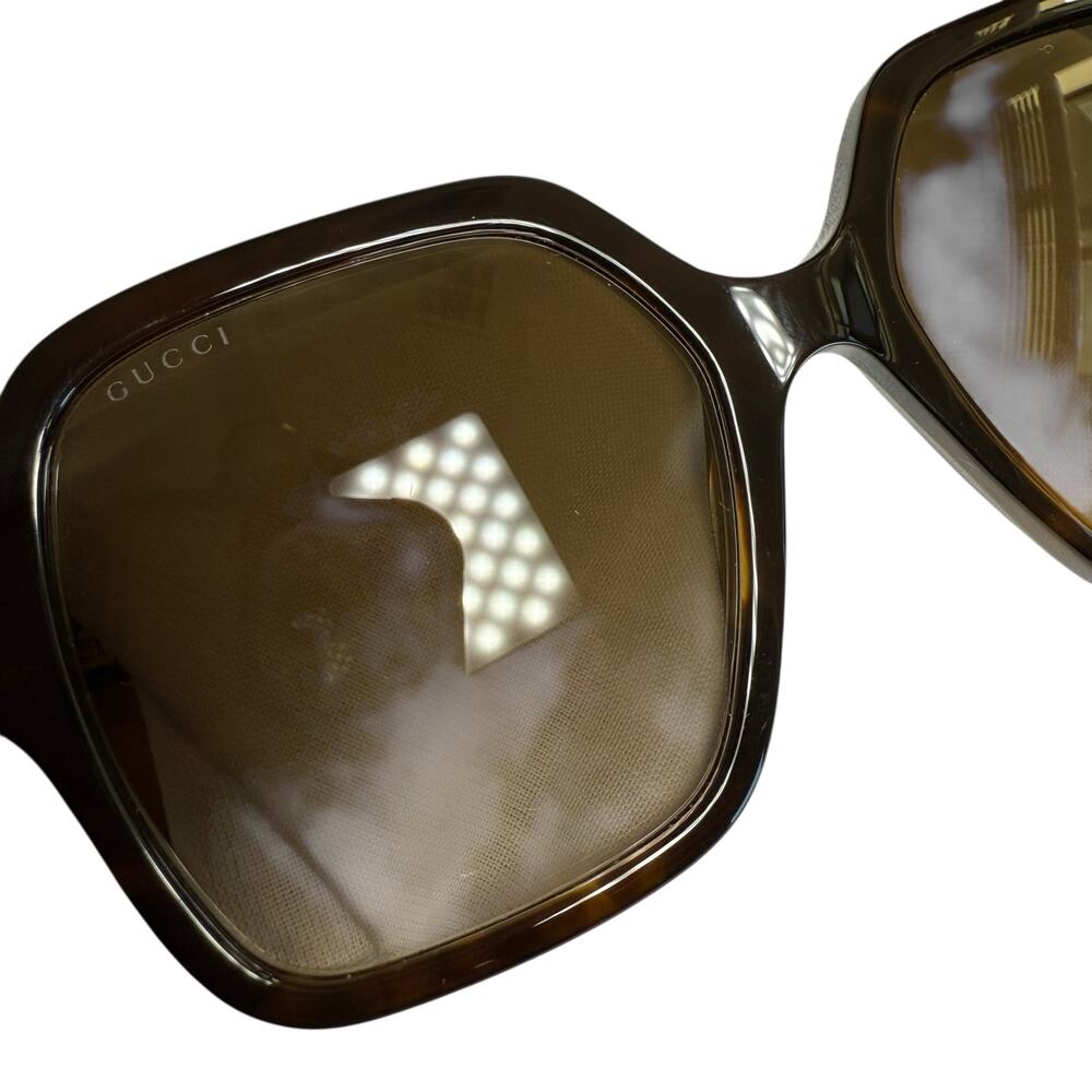 Gucci GG1072S Brown Tortoiseshell Square Sunglasses - Picture 4 of 16